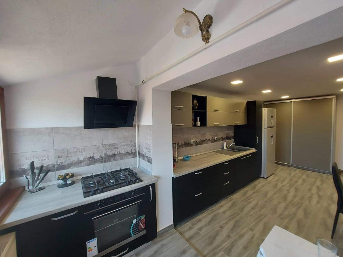 Apartament Blaj Εξωτερικό φωτογραφία